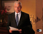 William Devane "James Heller" 24 Signed 8x10 Photo BECKETT (Grad Collection)0
