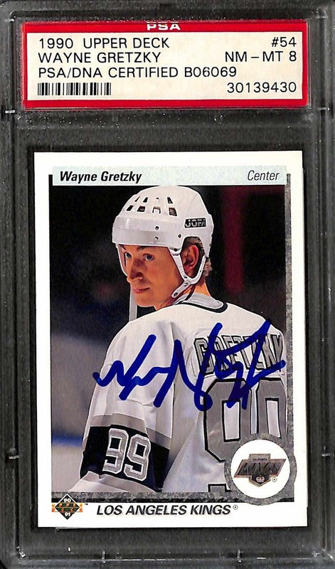 Wayne Gretzky 1990 Upper Deck #54 Signed Card  NM-MT 8 PSA/DNA0