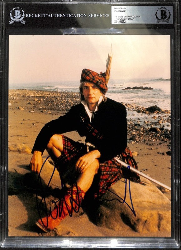 Rod Stewart In-Person Signed 8x10 Photograph BAS (Grad Collection)0