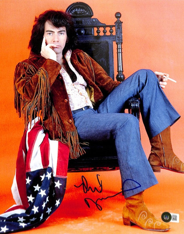 Neil Diamond Signed 11x14 Photo BECKETT (Grad Collection) 0
