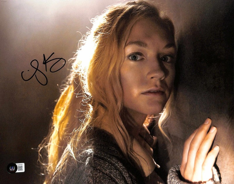 Emily Kinney "Beth Greene" The Walking Dead Signed 11x14 Photograph BECKETT0