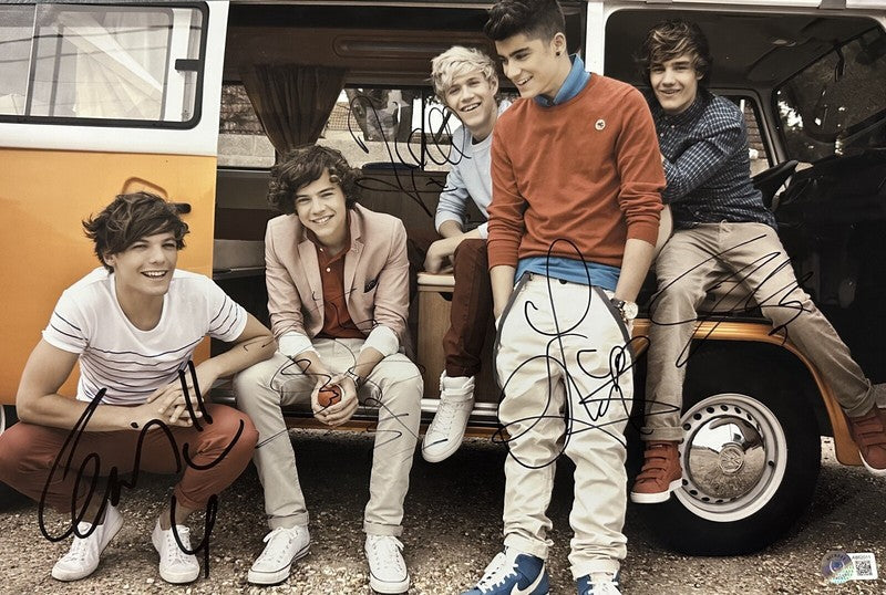 One Direction Full Band x5 Signed Incl Liam Payne & Styles 12x18 Photo BECKETT0
