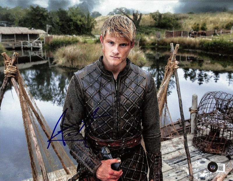 Alexander Ludwig “Bjorn Lothbrok” Vikings Signed 11x14 Photograph BECKETT 0