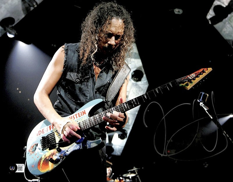 Metallica Lead Guitarist Kirk Hammett Signed 11x14 Photograph BECKETT0