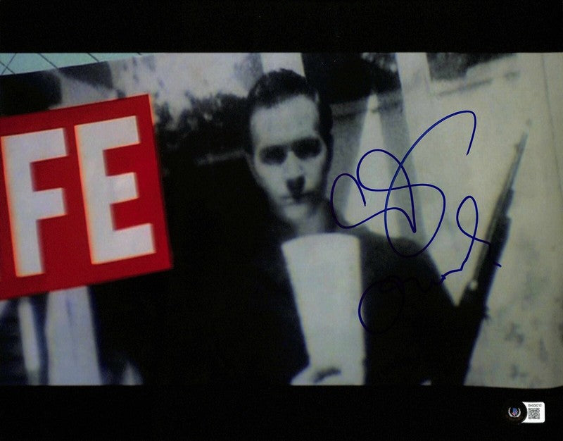 Gary Oldman “Lee Harvey Oswald” JFK Signed 11x14 Photograph BECKETT0