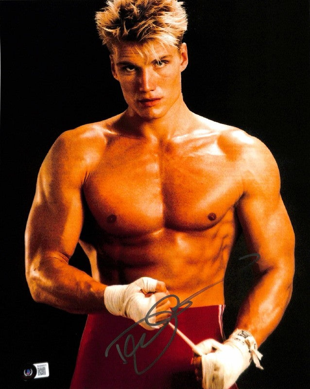 ROCKY Dolph Lundgren“Ivan Drago” Signed 11x14 Photo BECKETT (Grad Collection)0