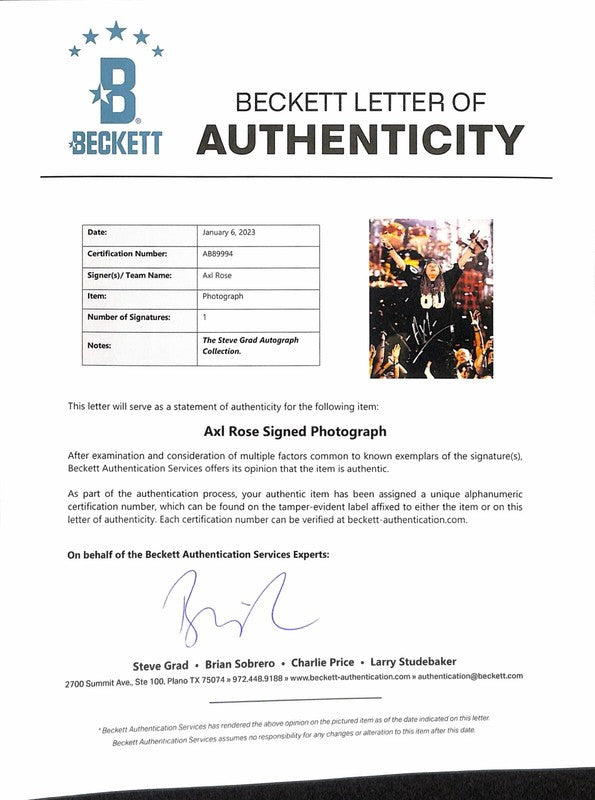 AXL Rose GUNS N Roses Signed 11x14 Photograph  BECKETT (Grad Collection)  1