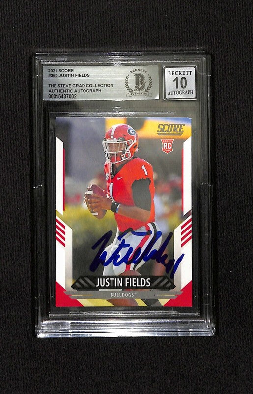 Justin Fields 2021 Score #360 Rookie Signed Card Auto Grade 10 BECKETT0