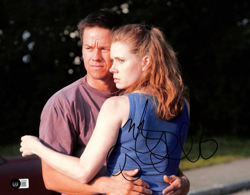 Amy Adams & Mark Wahlberg The Fighter Signed 11x14 Photo BECKETT Grad Collection0