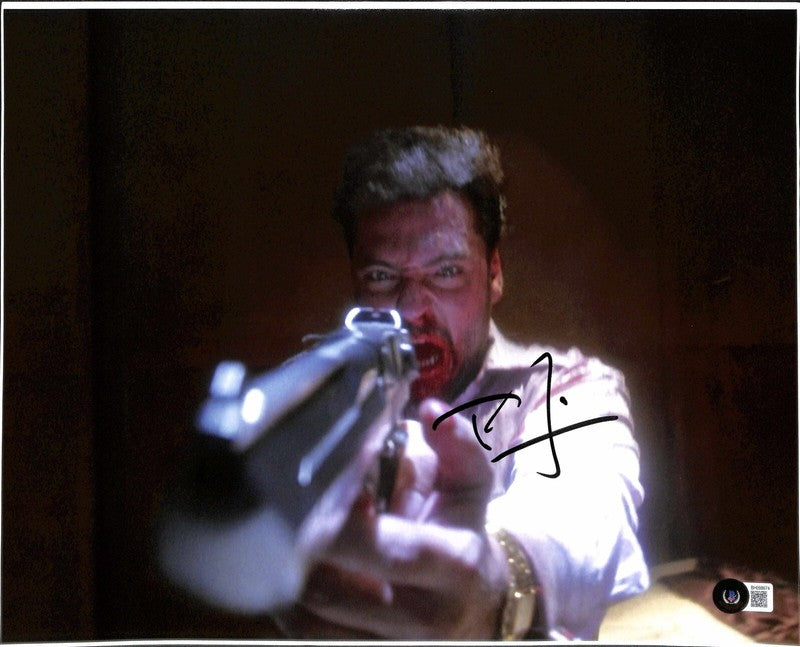 Tom Sizemore  Natural Born Killers Signed 11x14 Photo Beckett (Grad Collection)0