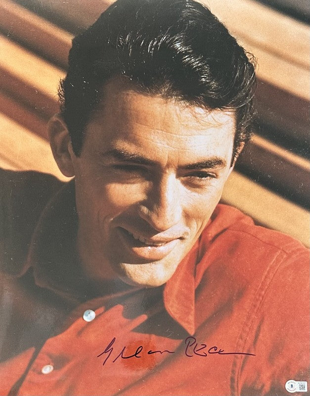 Gregory Peck RARE Signed 16x20 Photo AUTO 10 BECKETT (Grad Collection)0