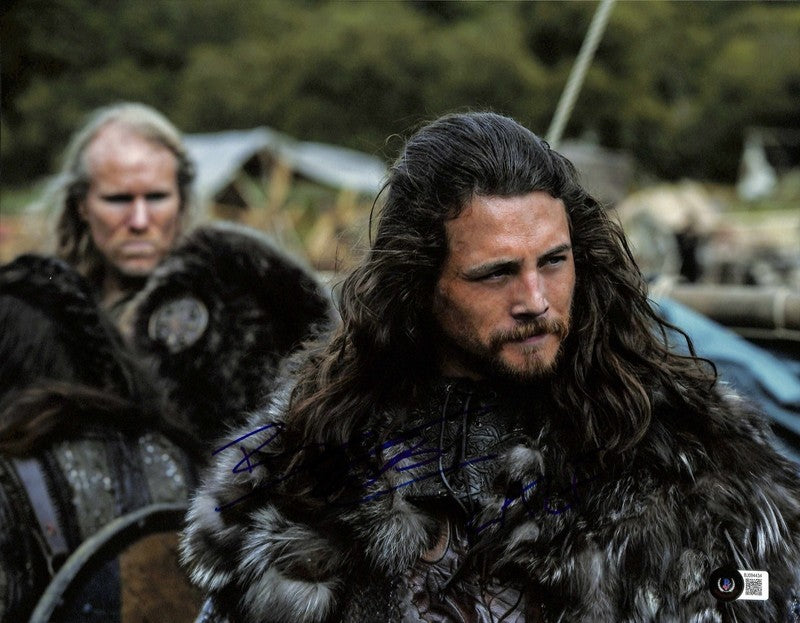 Ben Robson “Kalf” Vikings Signed 11x14 Photograph BECKETT (Grad Collection)0