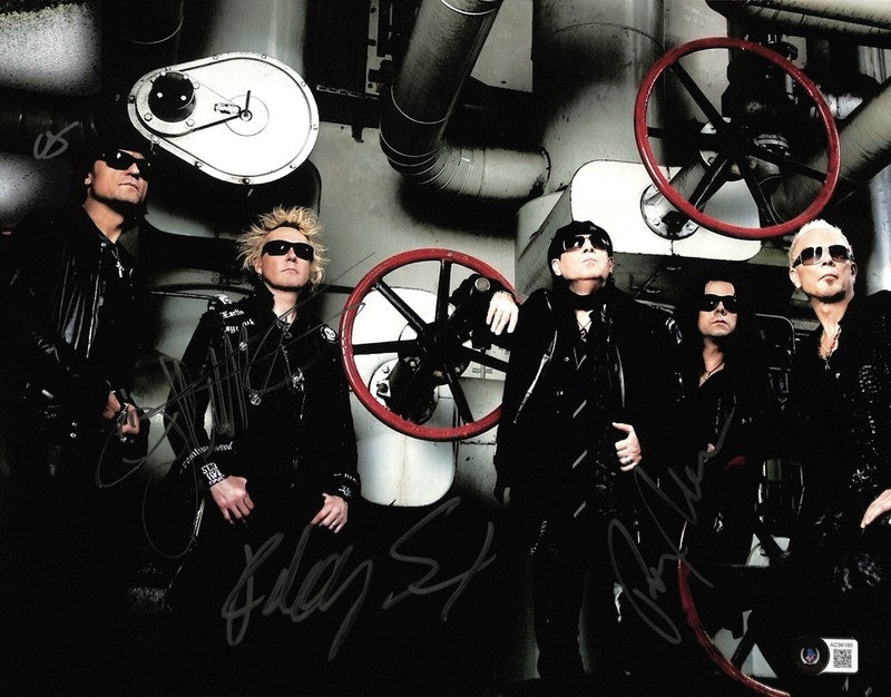 Scorpions Band x3  Signed 11x14 Photograph Beckett (Grad Collection)0