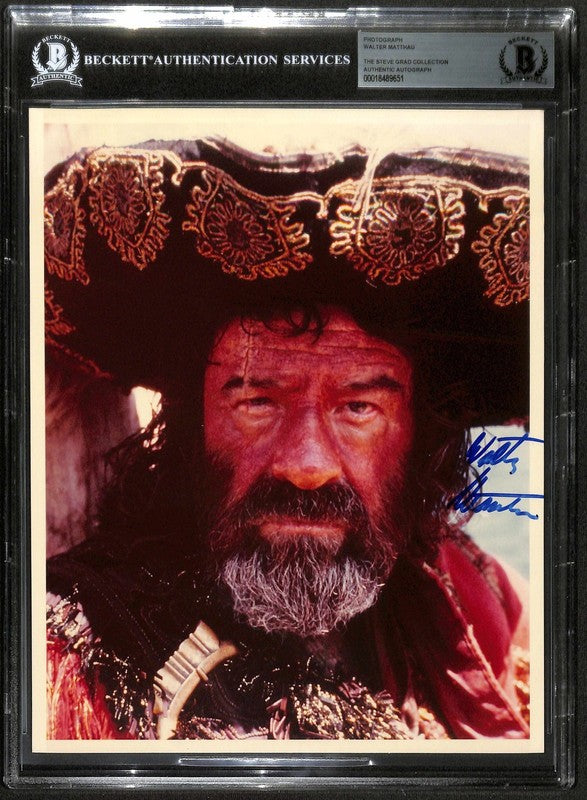 WALTER MATTHAU Signed 8x10 Pirates (1986) Captain Red Photo BECKETT BAS0