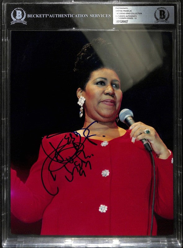 Aretha Franklin In Person Signed 8x10 Photo Auto Grade 10 BAS (Grad Collection)0