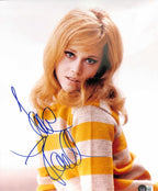 Jane Fonda Signed 11X14 Photograph BECKETT (Grad Collection)0