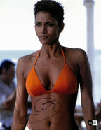 Halle Berry “Jinx” Die Another Day 007 Signed 11X14 Photograph BAS 0