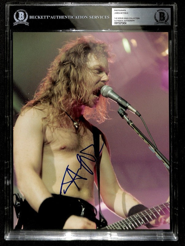 Metallica James Hetfield Signed 8x10 Photograph BECKETT (Grad Collection)0