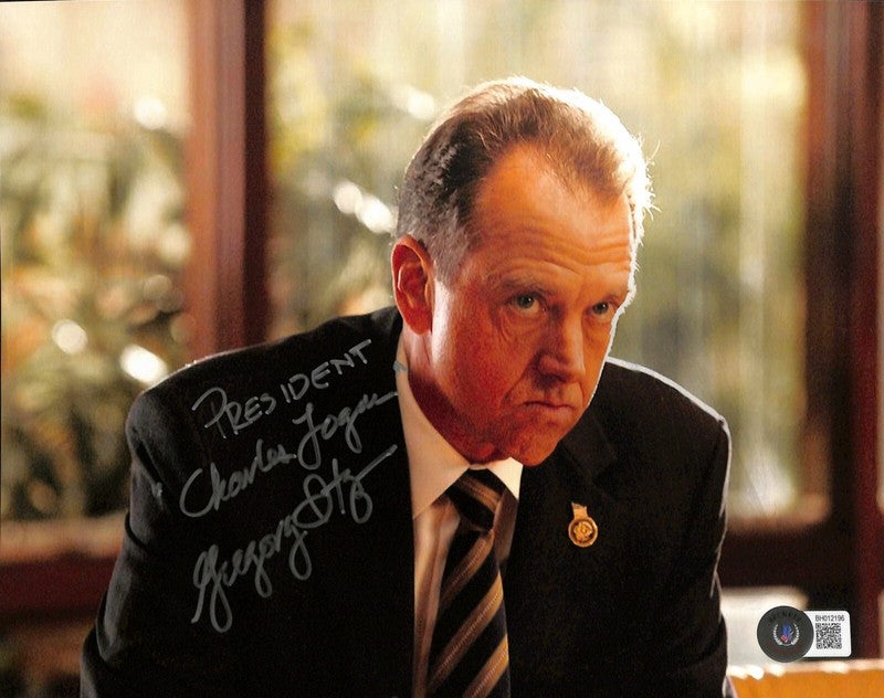 Gregory Itzin 24 Signed 8x10 Photograph BECKETT(Grad Collection)0