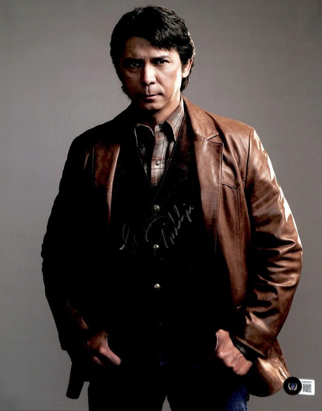 Lou Diamond Phillips  Longmire Signed 11x14 Photo Beckett (Grad Collection)0
