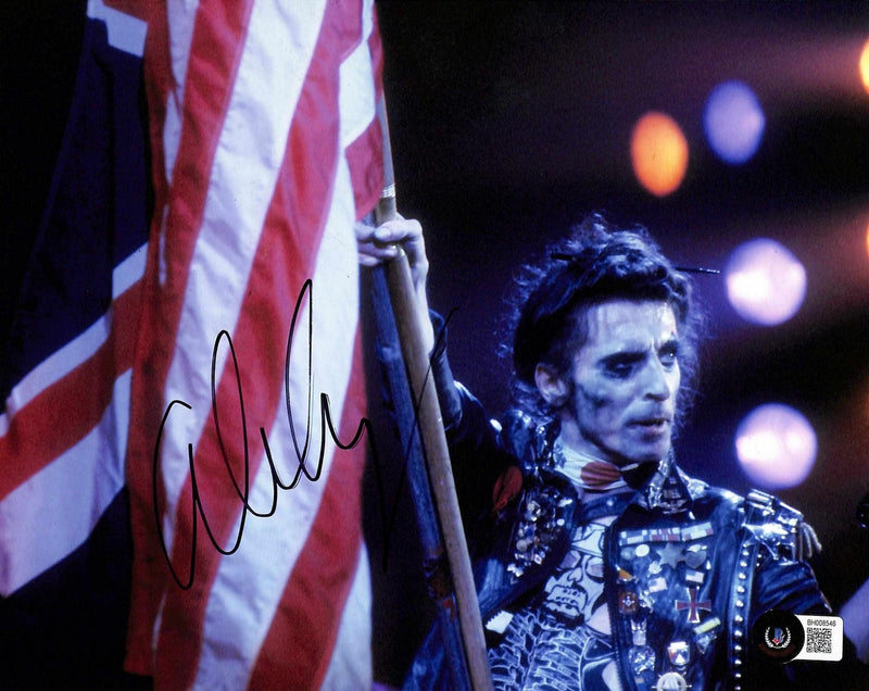 Alice Cooper Signed Concert 8x10 Photograph Beckett Authenticated0