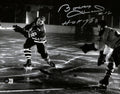 Bobby Hull Signed Blackhawks 11x14 Photo Beckett #16 HOF 19830