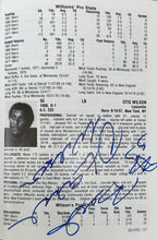 1982 Chicago Bears Signed Official Media Guide By 48! Payton Ditka BAS2