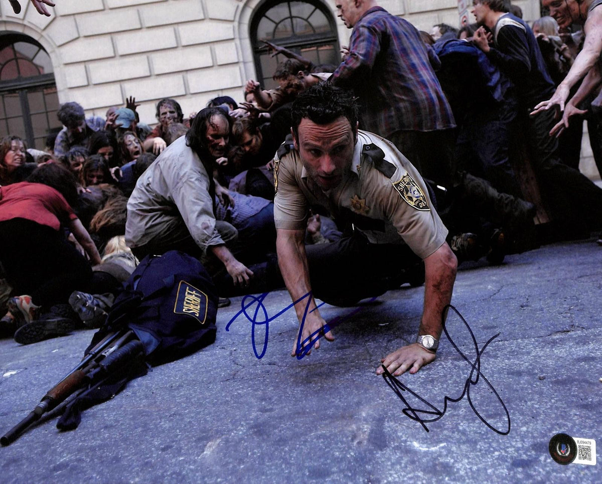 Andrew Lincoln & Robert Kirkman Signed Walking Dead 11x14 Photo Beckett0