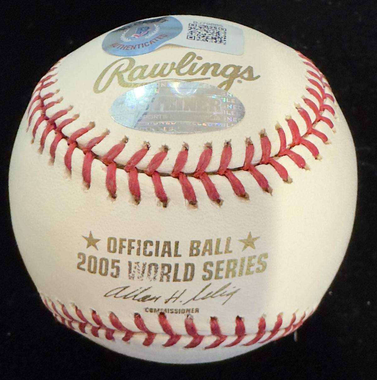 Scott Podsednik White Sox Signed 2005 World Series Baseball Beckett1