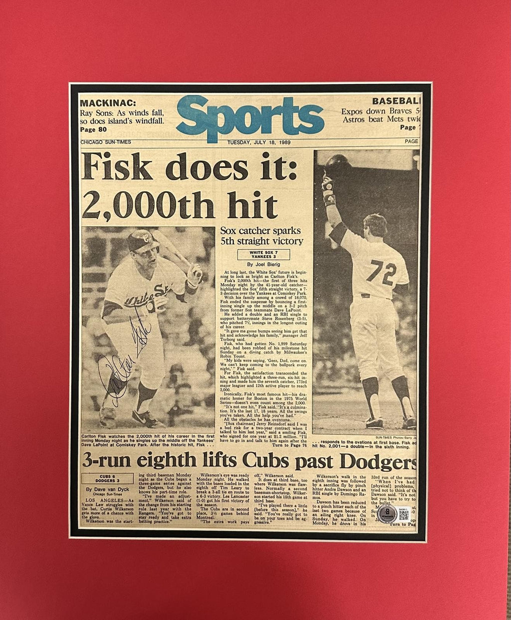 Carlton Fisk 2000 Hit Signed Chicago Sun Times Newspaper Beckett0