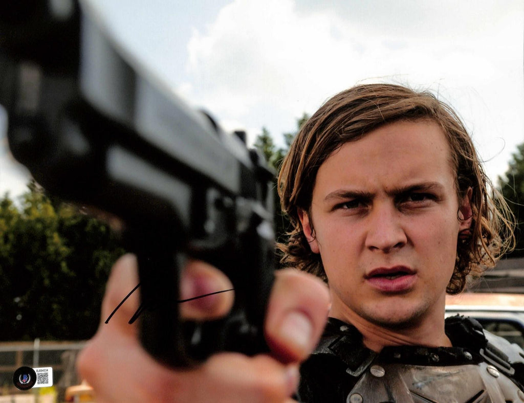 Logan Miller "Benjamin" Signed Photograph 11x14 Beckett Authenticated0