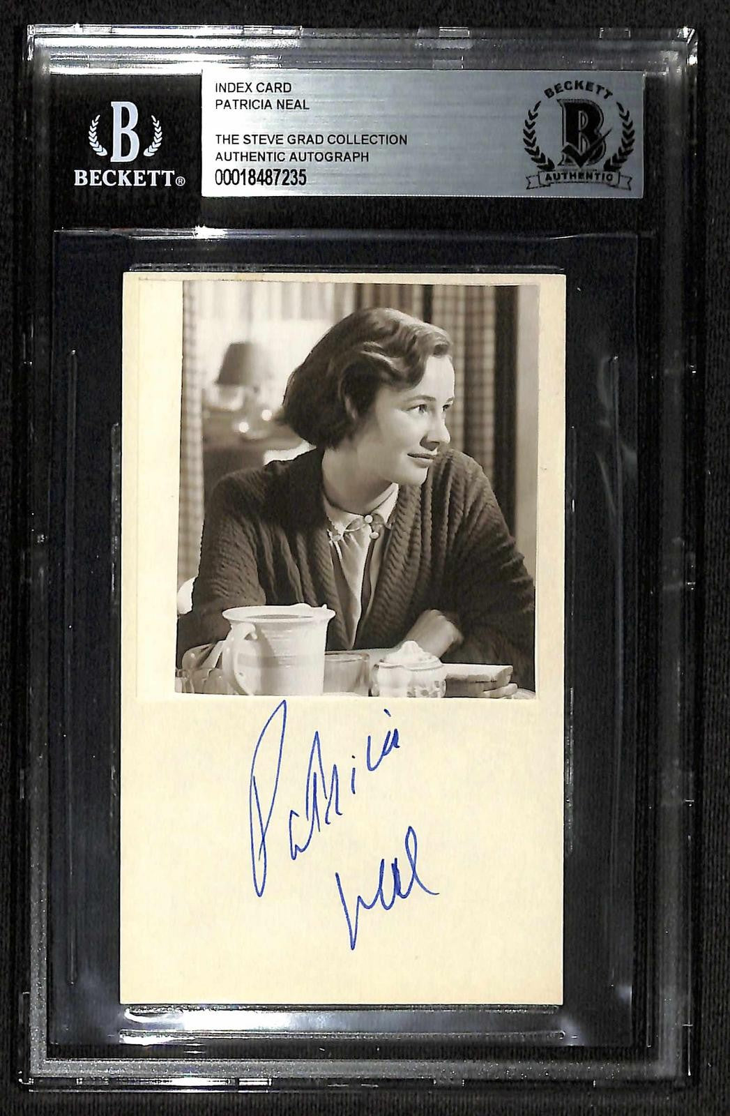 Patricia Neal Actress Signed 3x5 Index Card Beckett Slabbed Autograph0