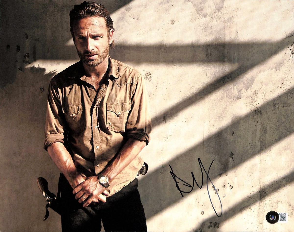 Andrew Lincoln Signed The Walking Dead Photo 11x14 Beckett Authenticated0