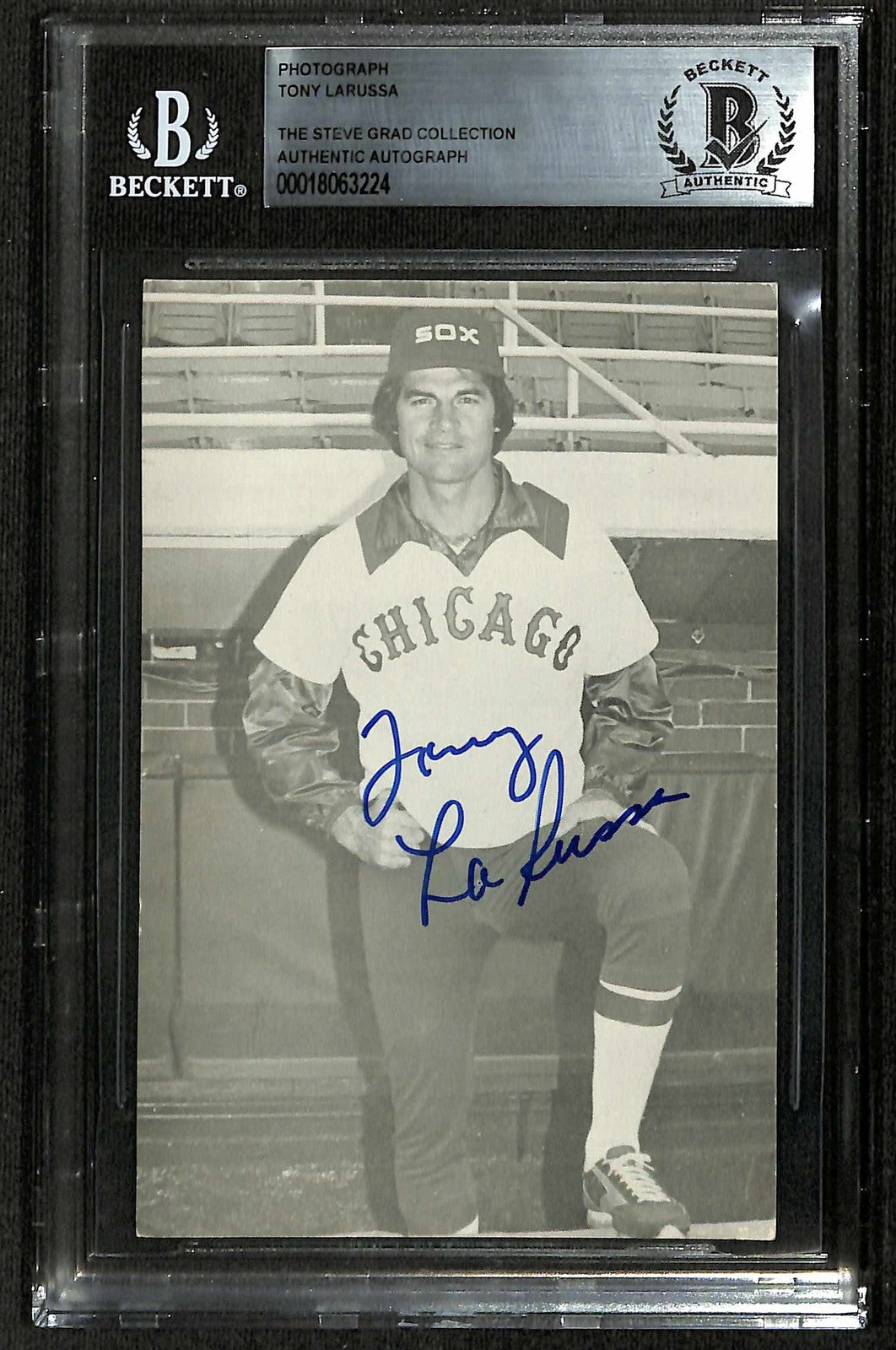 Tony LaRussa Vintage Signed Chicago White Sox Postcard Beckett Slab0