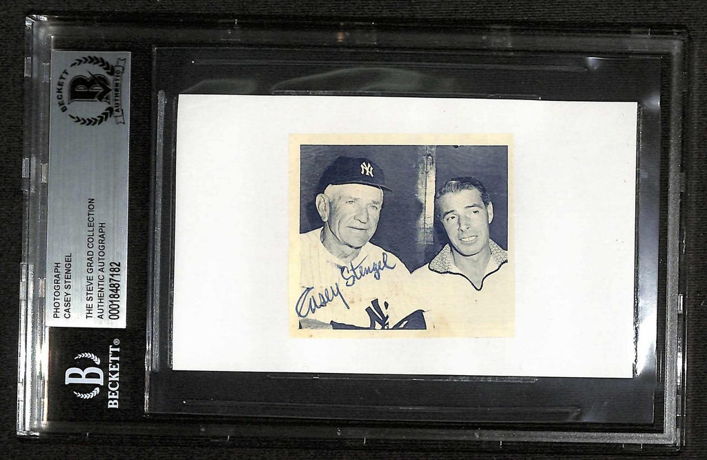 Casey Stengel Signed Yankees Manager HOF Photograph BECKETT AUTO0