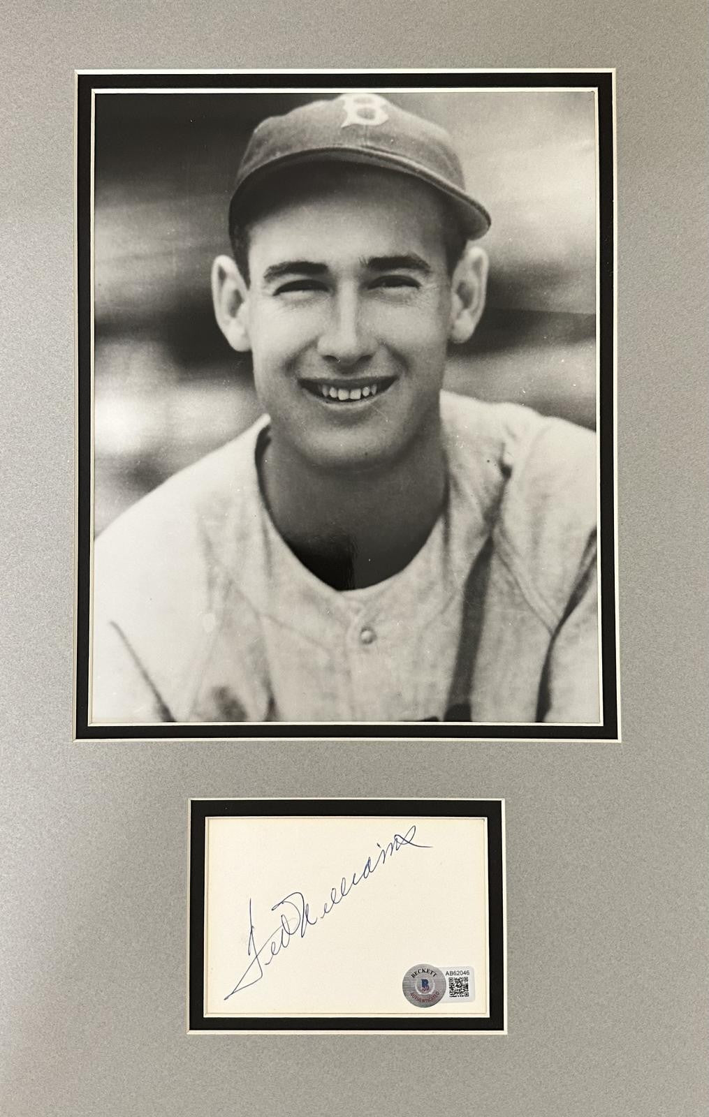 Ted Williams Red Sox HOF Signed 3x5 Index Card Display Beckett LOA0