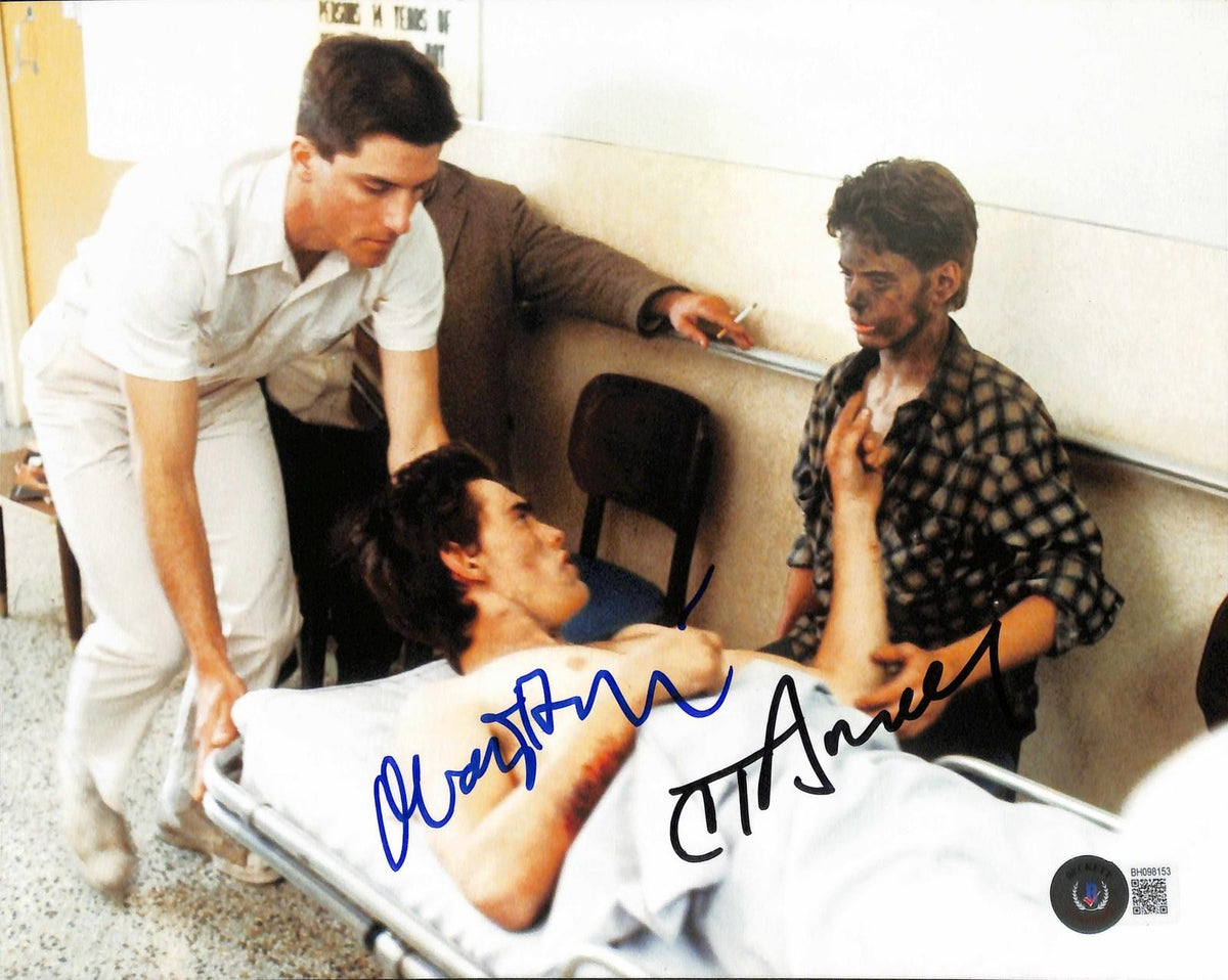 Matt Dillon & C. Thomas Howell The Outsiders Signed 8x10 Photograph Beckett0