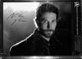 Noah Wyle  Falling Skies Signed 8x10 Photo BECKETT0