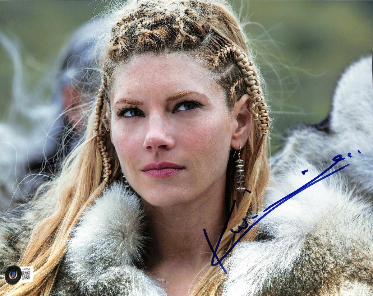 Katheryn Winnick Vikings Signed 11x14 Photograph Beckett Authenticated0