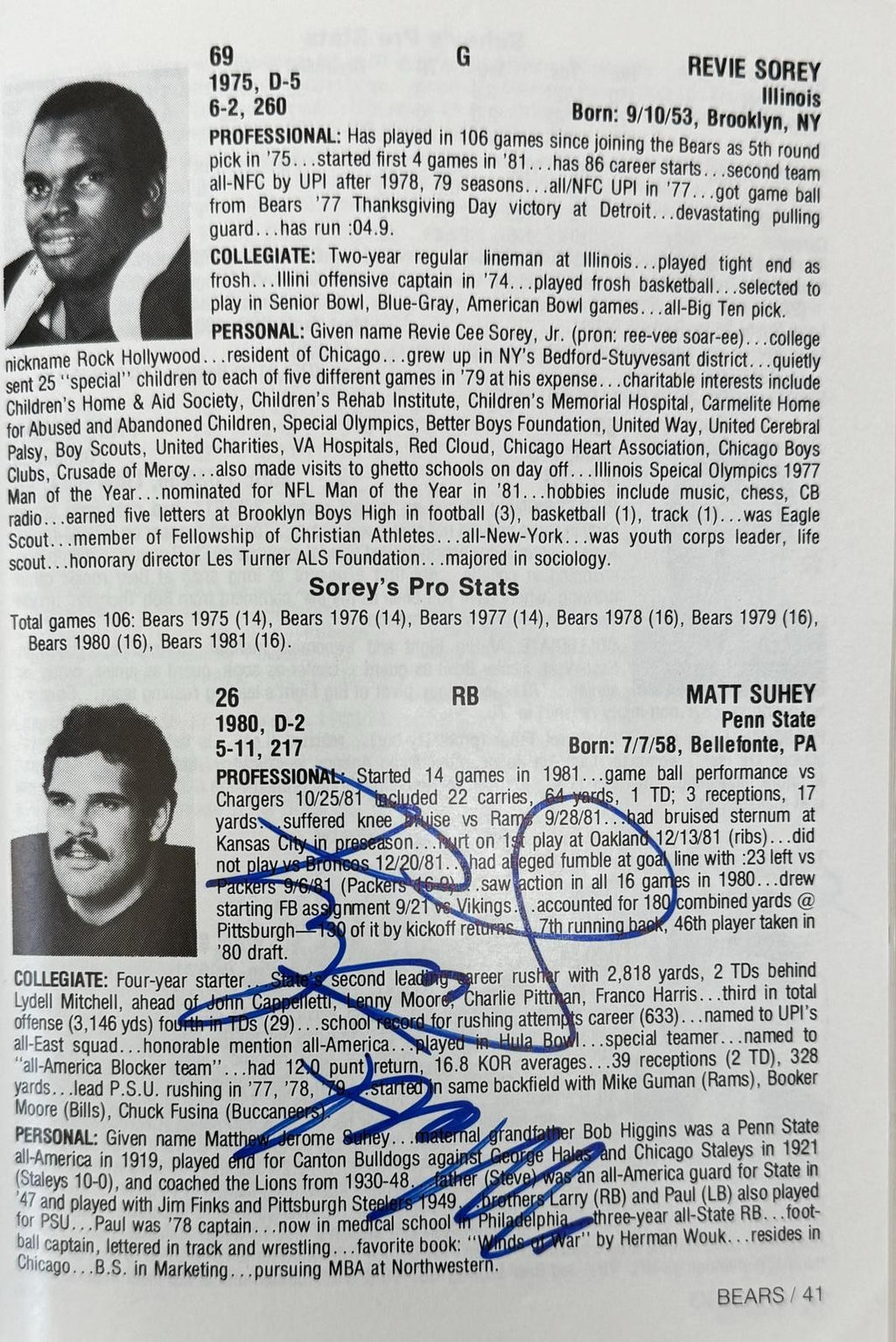 1982 Chicago Bears Signed Official Media Guide By 48! Payton Ditka BAS5