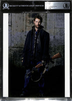 Noah Wyle Signed Falling Skies 8x10 Photo Autograph Grade 10 BECKETT0