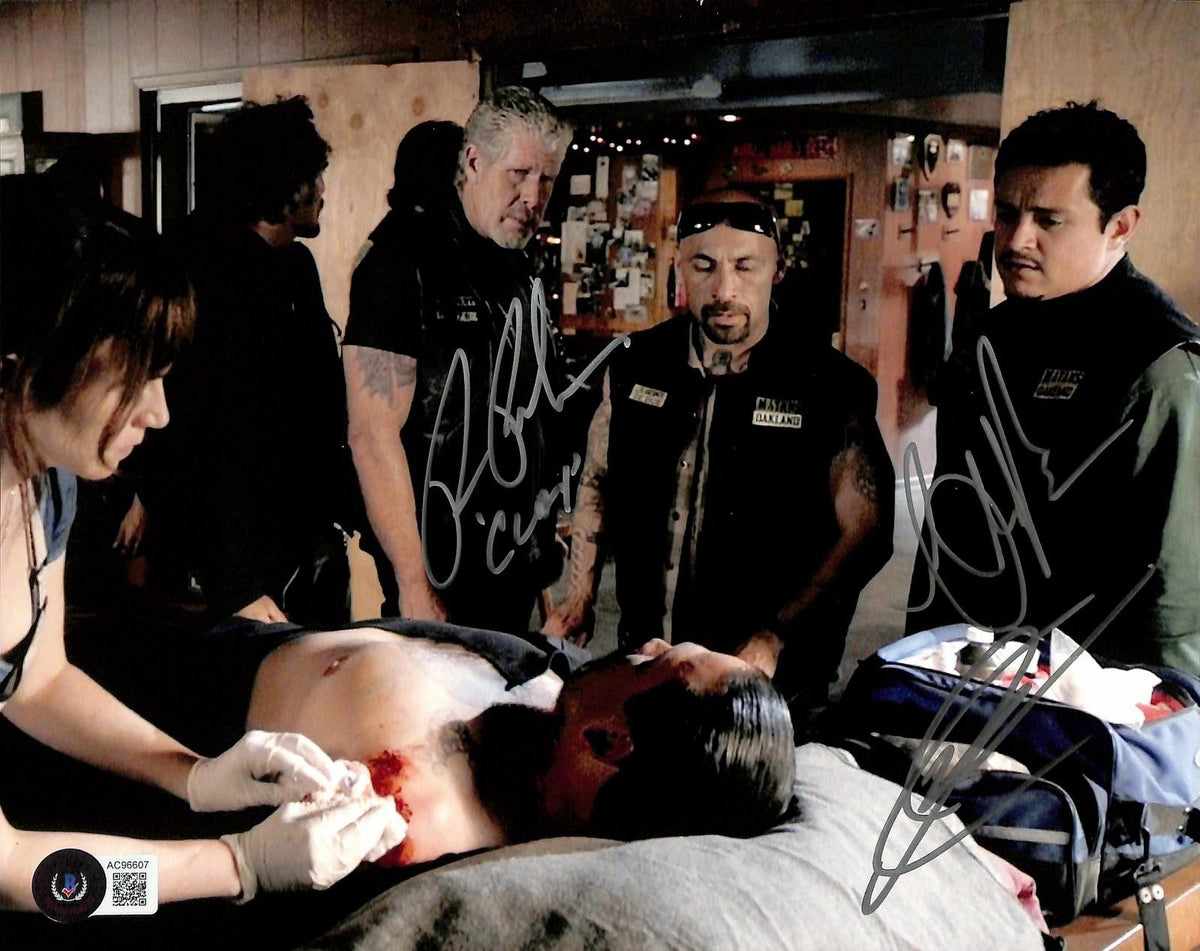 Sons of Anarchy Cast Signed 8x10 Photo Beckett Perlman Rivera0