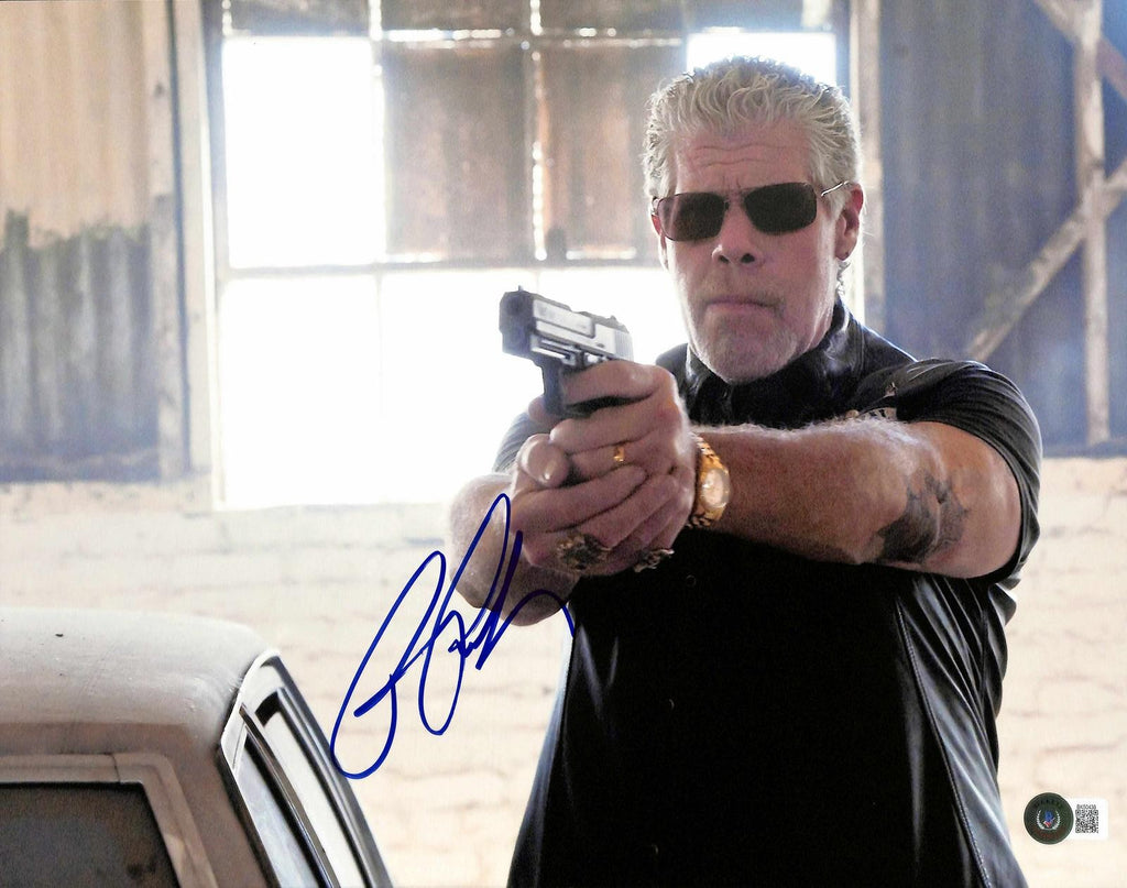 Ron Perlman SOA "Clay Morrow" Signed Photograph 11x14 Beckett0